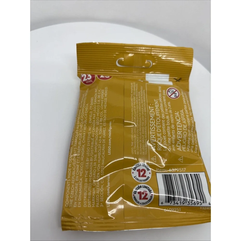LEGO 71034 Series 23 Collectible‎ Minifigures Minifig Figure NEW Blind Pack